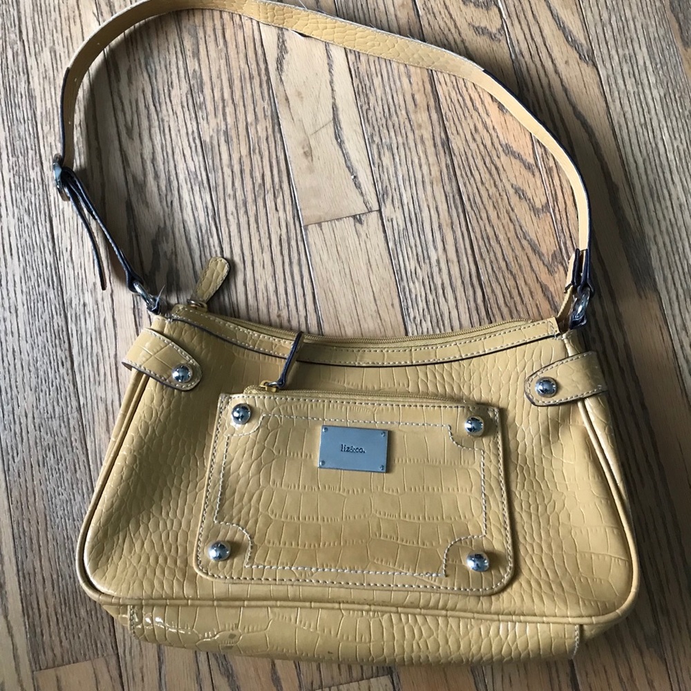 Cute Liz & Co shoulder purse